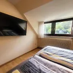 Appartement Bat Solutions Trier-euren - Alles Was Ein Nicht Bietet - 10 Min Zur Altstadt - 98 Qm Scheune Fuer 9 Personen Mit Sternenhimmel, Wintergarten, Grill Und Kino - Barrierefrei Dank Lift & Auffahrt *