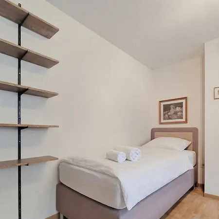 דירה Bat Solutions Trier-euren - Alles Was Ein Nicht Bietet - 10 Min Zur Altstadt - 98 Qm Scheune Fuer 9 Personen Mit Sternenhimmel, Wintergarten, Grill Und Kino - Barrierefrei Dank Lift & Auffahrt