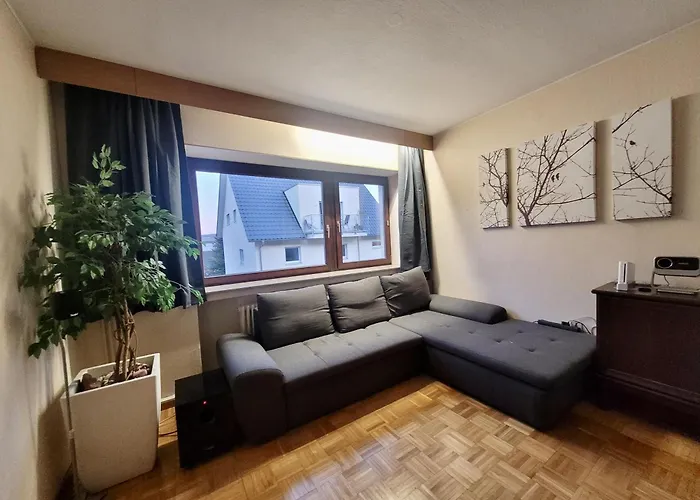 Bat Solutions Trier-euren - Alles Was Ein Nicht Bietet - 10 Min Zur Altstadt - 98 Qm Scheune Fuer 9 Personen Mit Sternenhimmel, Wintergarten, Grill Und Kino - Barrierefrei Dank Lift & Auffahrt Trier