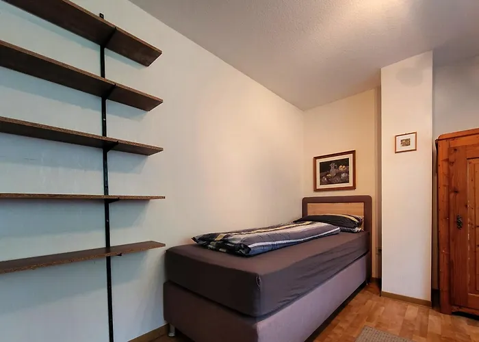 Apartamento Bat Home Solutions Trier-Euren - Alles Was Ein Hotel Nicht Bietet - 10 Min Zur Altstadt - 98 Qm Scheune Fuer 9 Personen Mit Sternenhimmel, Wintergarten, Grill Und Kino - Barrierefrei Dank Lift & Auffahrt