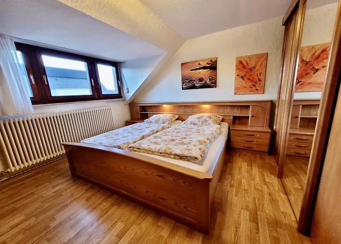 Bat Home Solutions Trier-Euren - Alles Was Ein Hotel Nicht Bietet - 10 Min Zur Altstadt - 98 Qm Scheune Fuer 9 Personen Mit Sternenhimmel, Wintergarten, Grill Und Kino - Barrierefrei Dank Lift & Auffahrt Apartamento